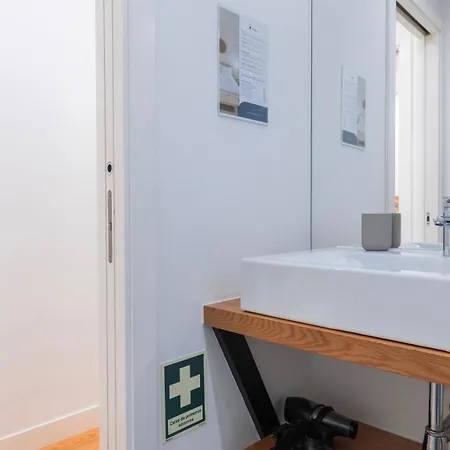 Charming In Bairro Alto By Lovelystay * Lisboa