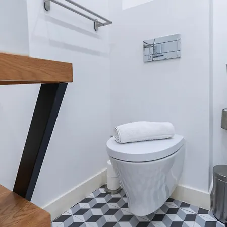 Charming In Bairro Alto By Lovelystay Lisboa