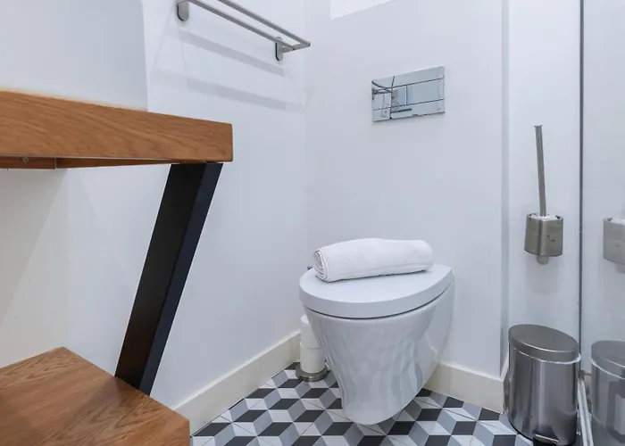 Charming In Bairro Alto By Lovelystay Lisboa