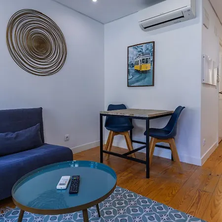 Charming In Bairro Alto By Lovelystay Apartman